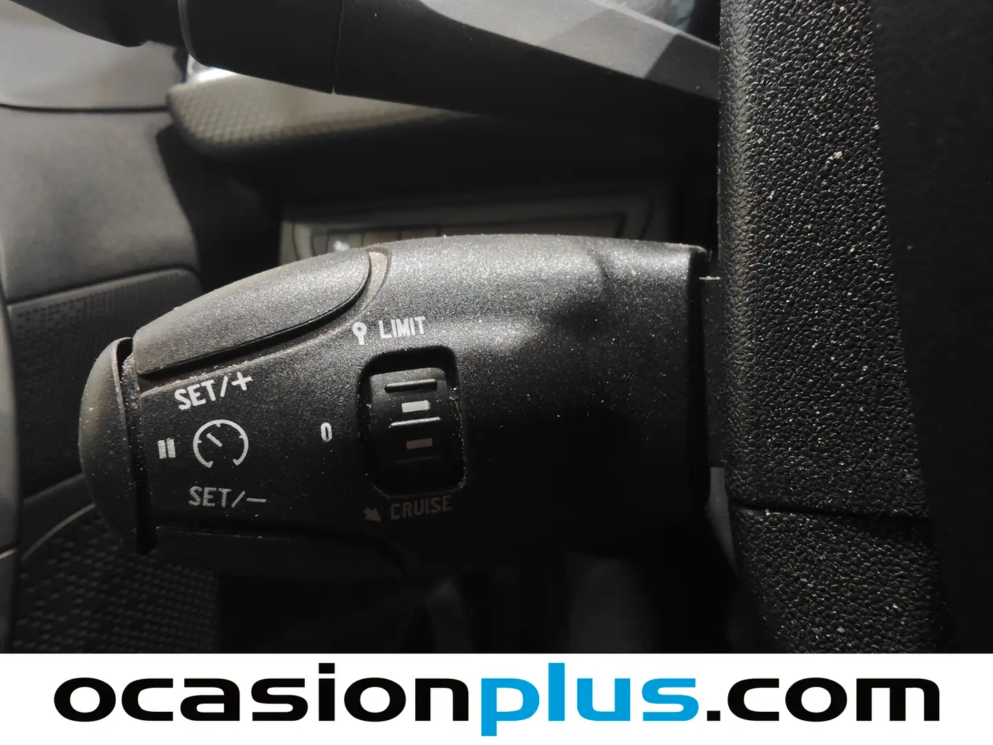 Foto Peugeot 2008 Peugeot 2008 BlueHDi 100 S&S Style (100 CV)