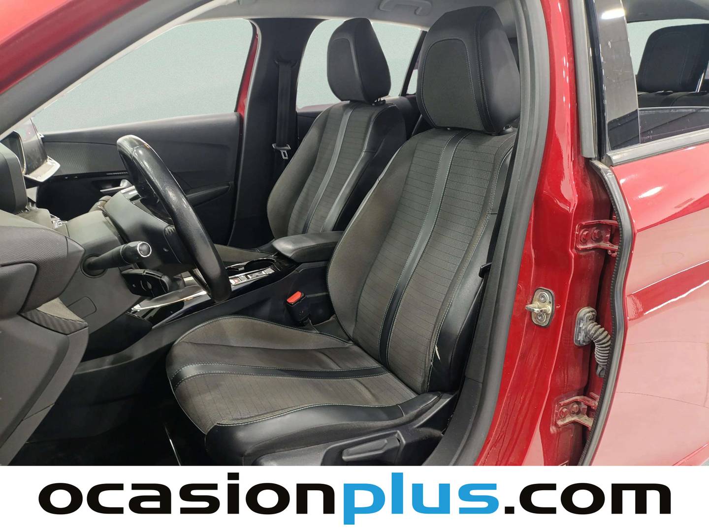 Foto asientos delanteros Peugeot 208 Peugeot 208 PureTech 100 Allure (100 CV)