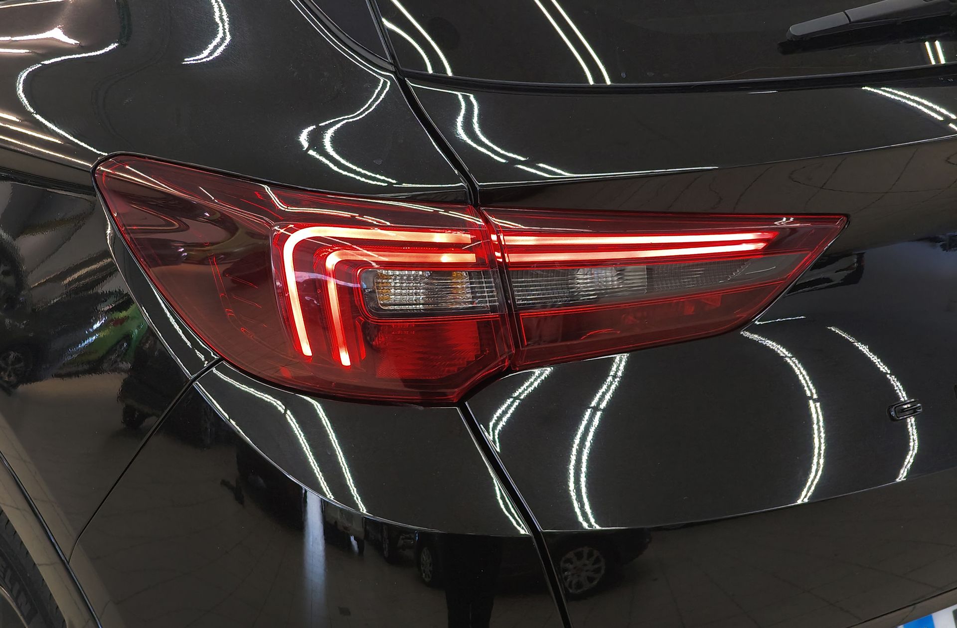 Opel Grandland 1.2 Turbo GS - foto 18