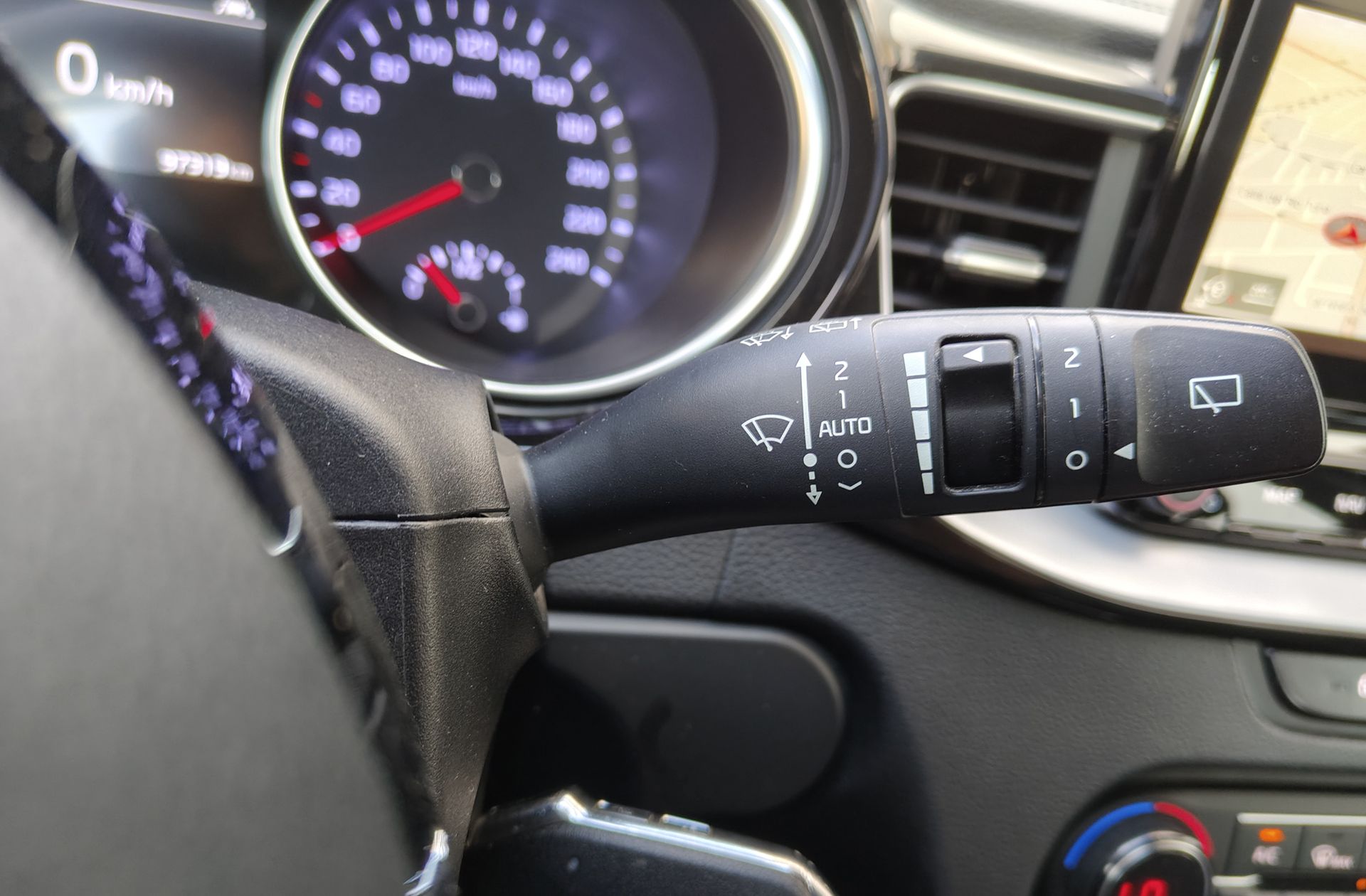 Kia XCeed 1.4 T-GDi Tech DCT - foto 28