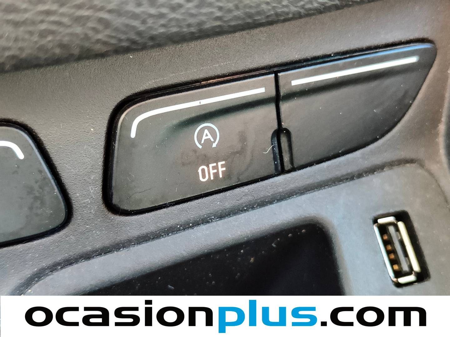 Extras del Ford Tourneo Courier Ford Tourneo Courier 1.5 TDCi Trend (75 CV)