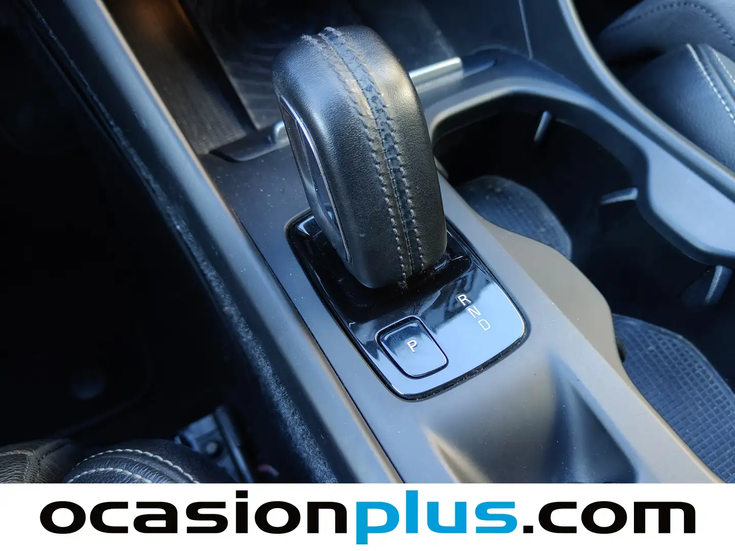 Foto Volvo XC40 Volvo XC40 D4 Momentum AWD Auto (190 CV)