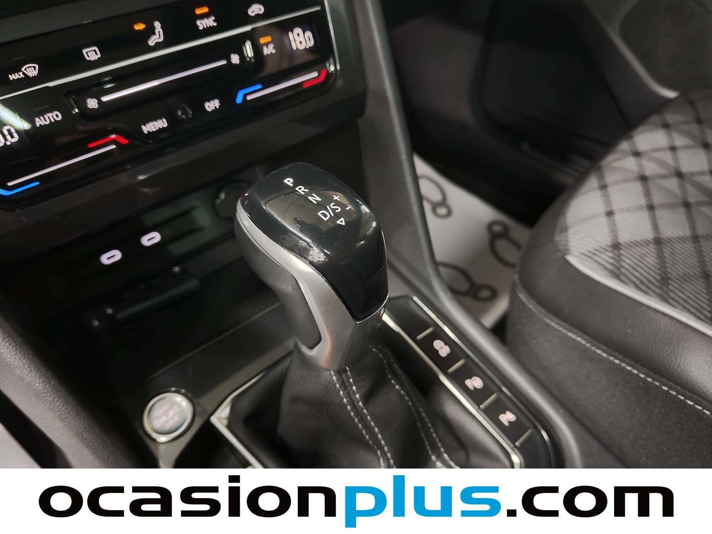 Foto Volkswagen Tiguan Volkswagen Tiguan R-Line 1.5 TSI (150 CV) DSG