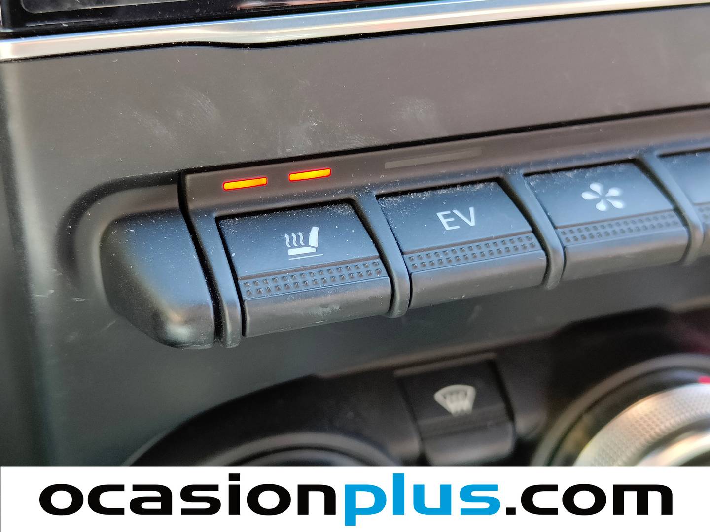 Paquetes del Renault Arkana Renault Arkana E-Tech Híbrido Engineered (145 CV)