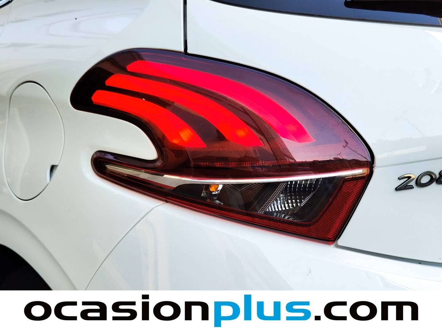 Peugeot 208 Peugeot 208 PureTech 82 S&S Tech Edition (82 CV) gasolina