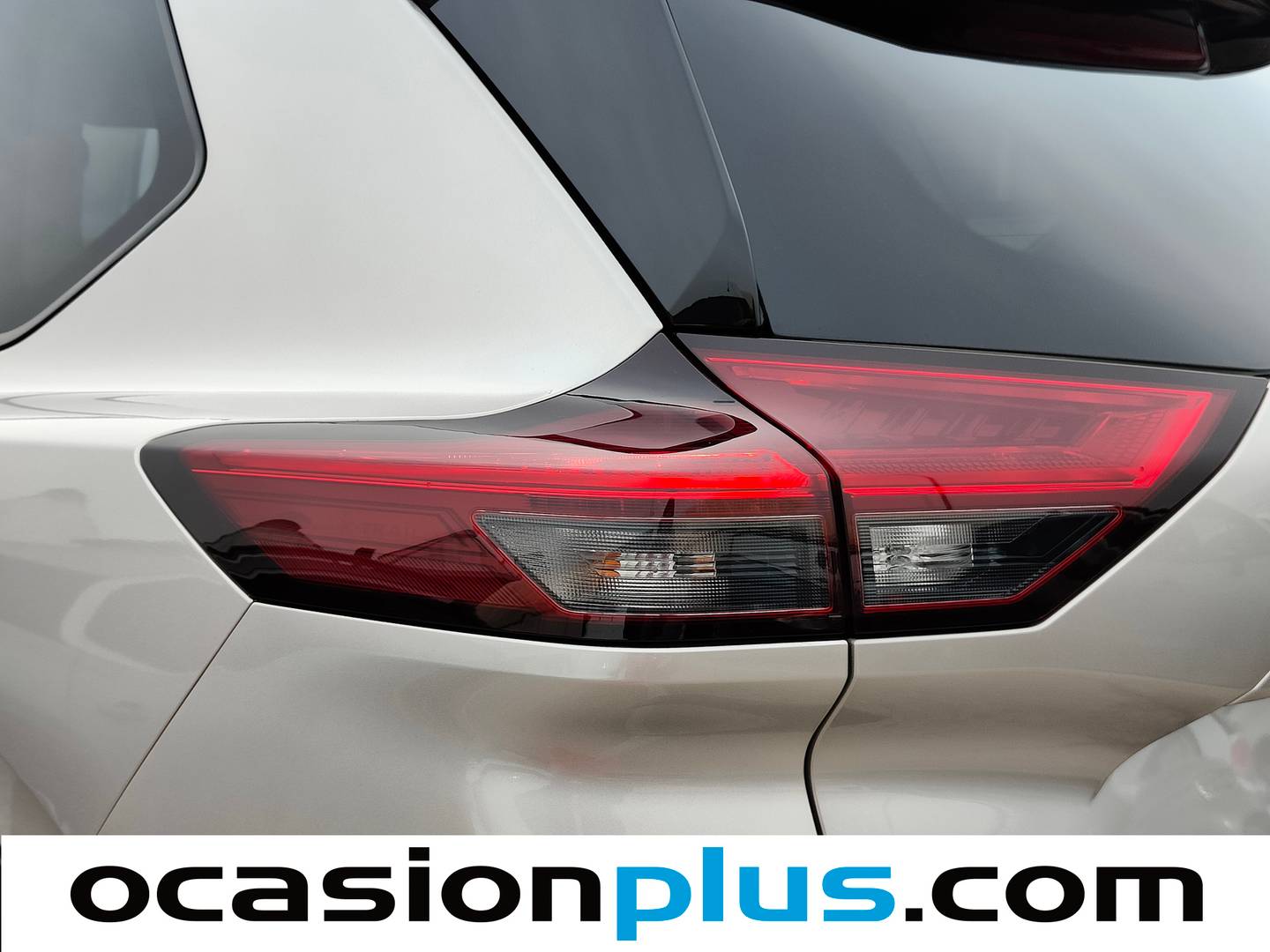 Nissan X-TRAIL Nissan X-Trail 1.5 e-Power Adventure 4x2 Auto (204 CV) al mejor precio
