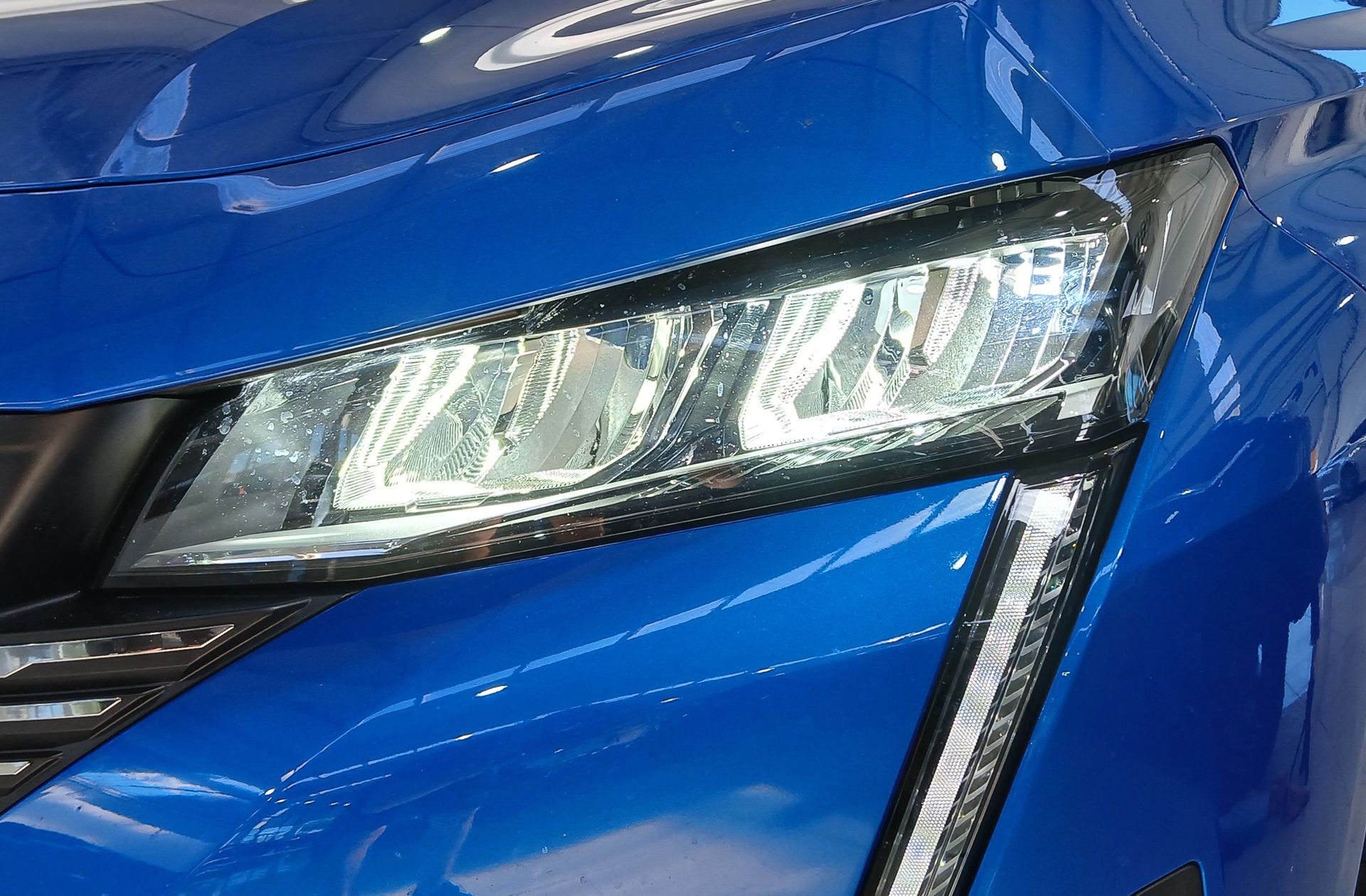 Peugeot 308 Allure Pack BlueHDi 130 EAT8 - foto 14