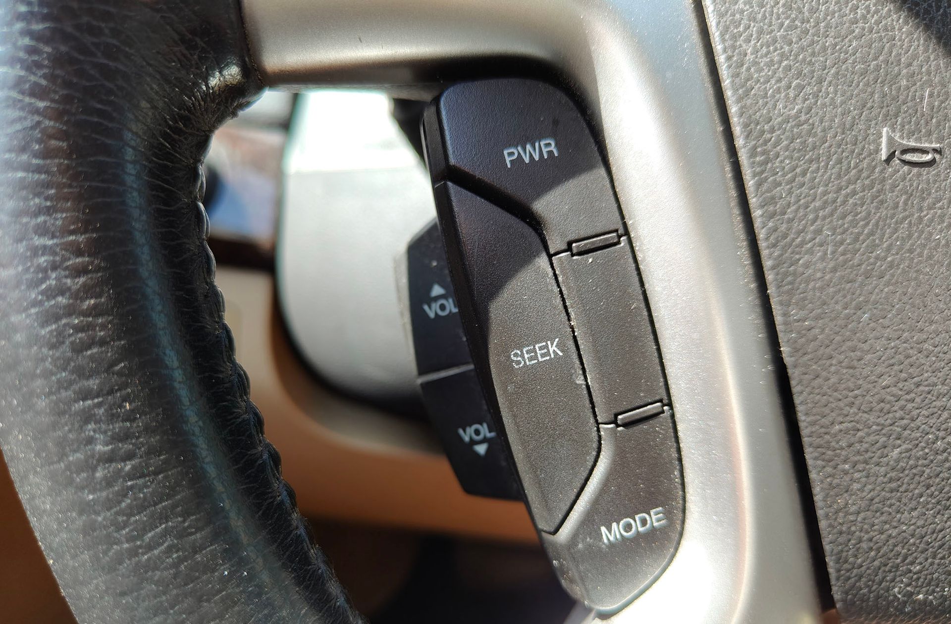 Chevrolet Captiva 2.0 Vcdi 16V LTX 7 plazas - foto 24