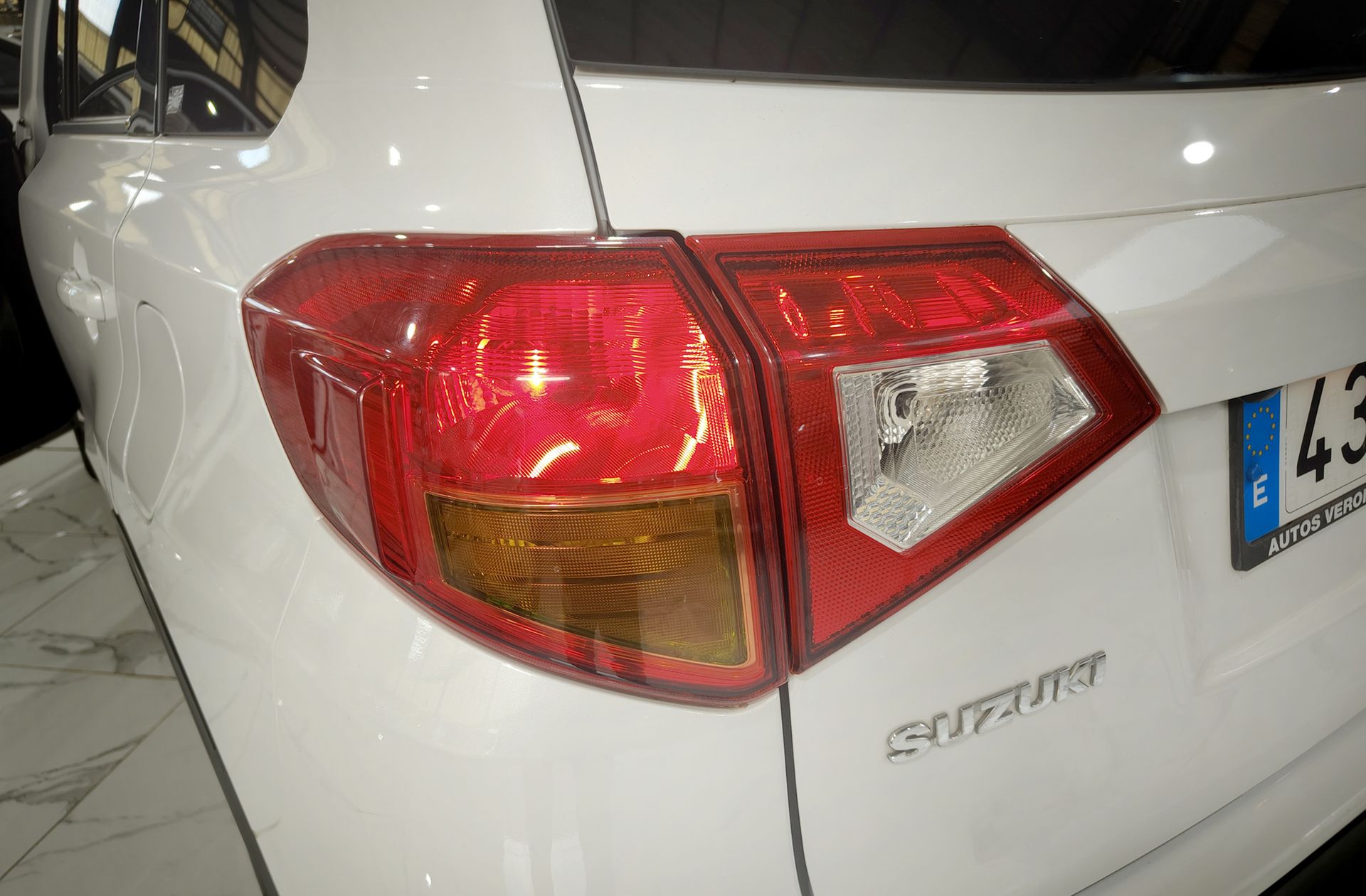 Suzuki Vitara 1.6 VVT GLX - foto 17