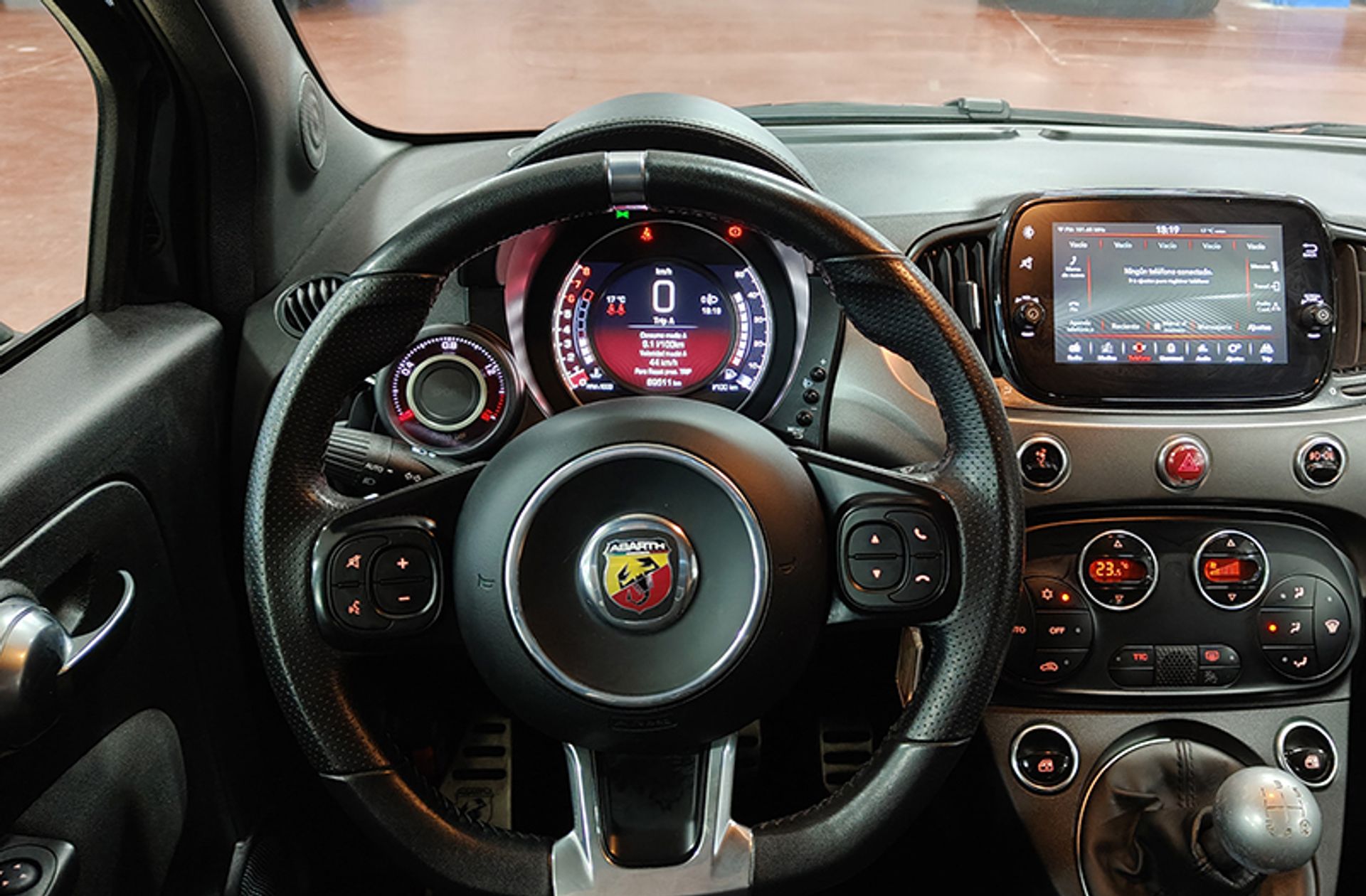 Abarth 500 1.4 16v T-Jet 595 - foto 18