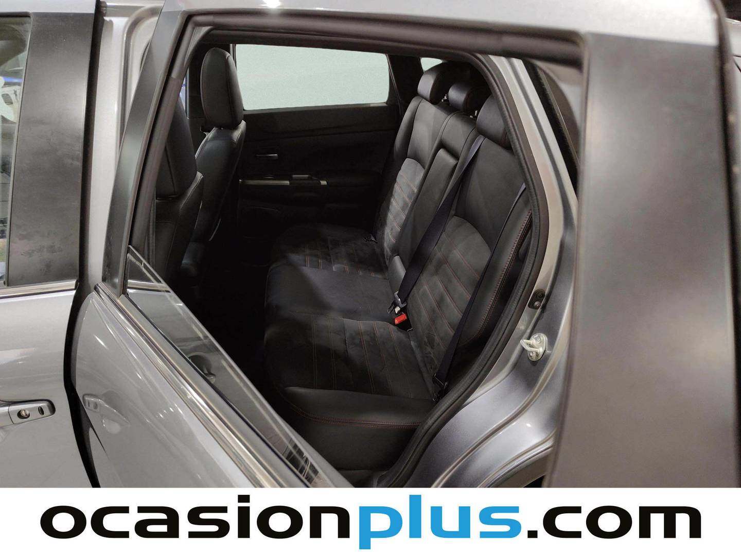 Foto asientos traseros Mitsubishi ASX Mitsubishi ASX 200 MPI Kaiteki CVT (150 CV)