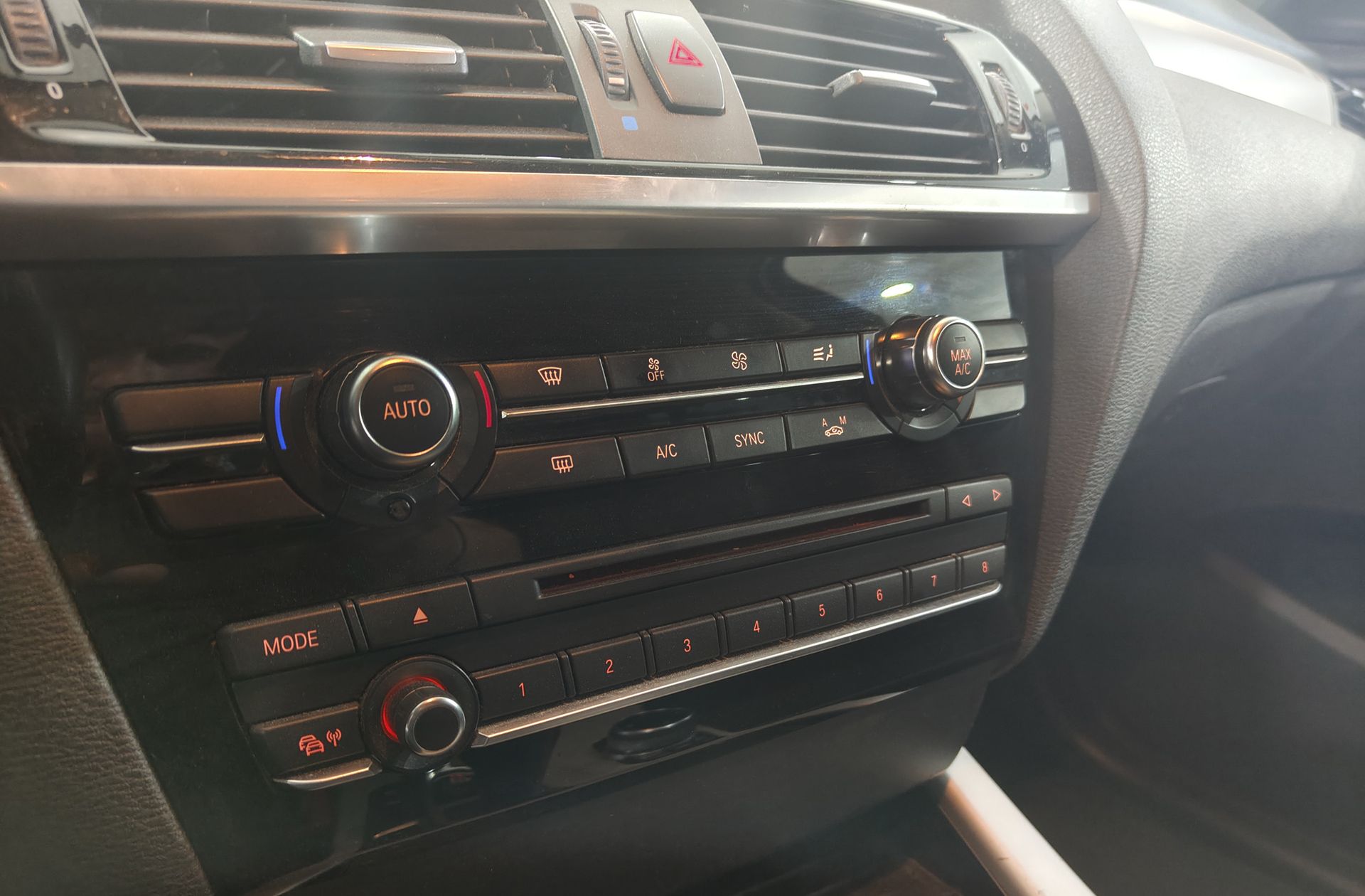 BMW X4 xDrive20d - foto 31