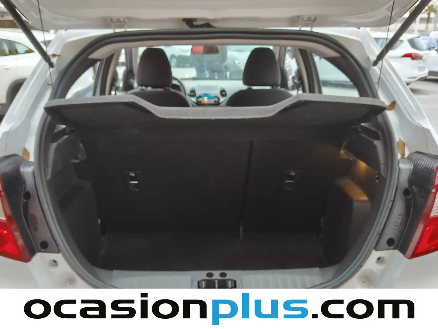 Foto Ford Ka+ Ford Ka+ 1.2 Ti-VCT Essential (70 CV)