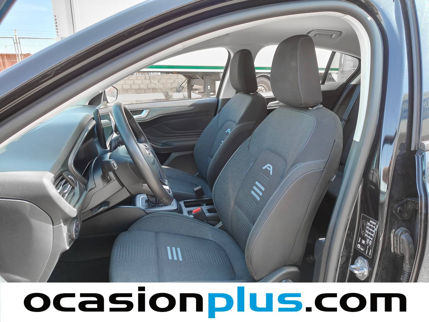 Foto asientos delanteros Ford Focus Ford Focus 1.0 Ecoboost MHEV Active Auto (155 CV)