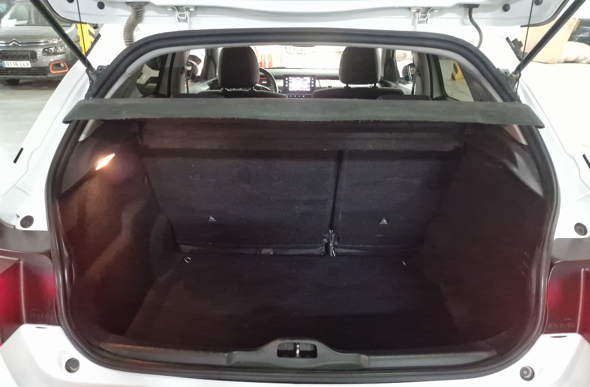 Citroën C4 Cactus PureTech 110 Shine - foto 17