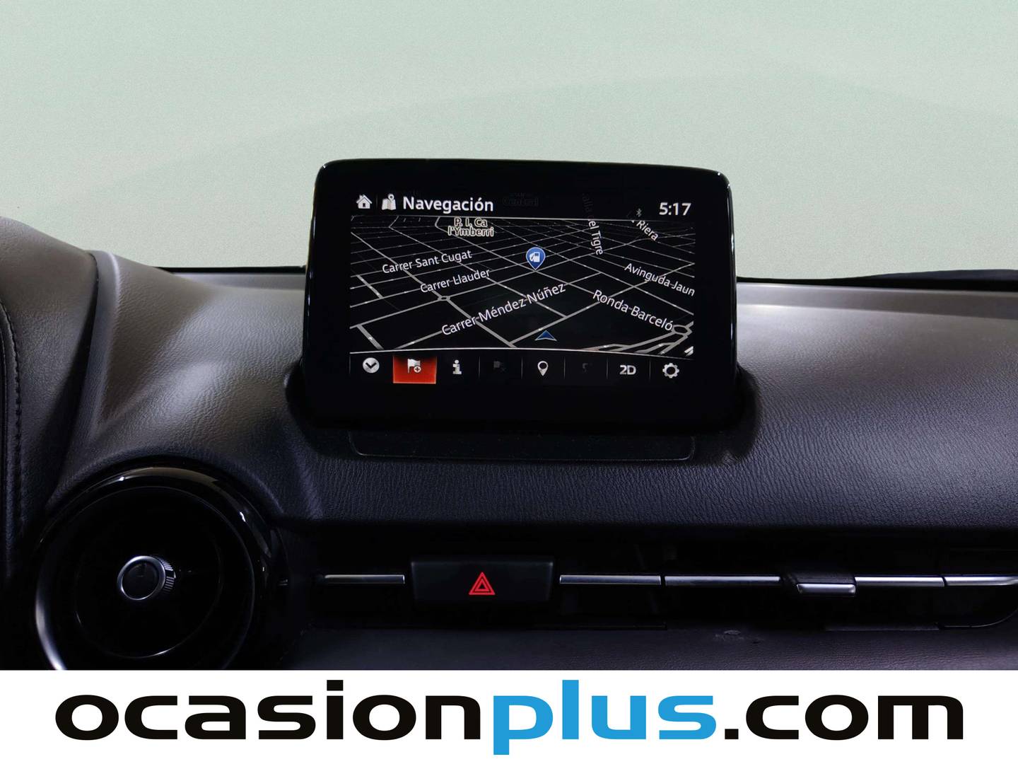 Extras y acabados del Mazda CX-3 Mazda CX-3 2.0 G Zenith 2WD AT (121 CV)