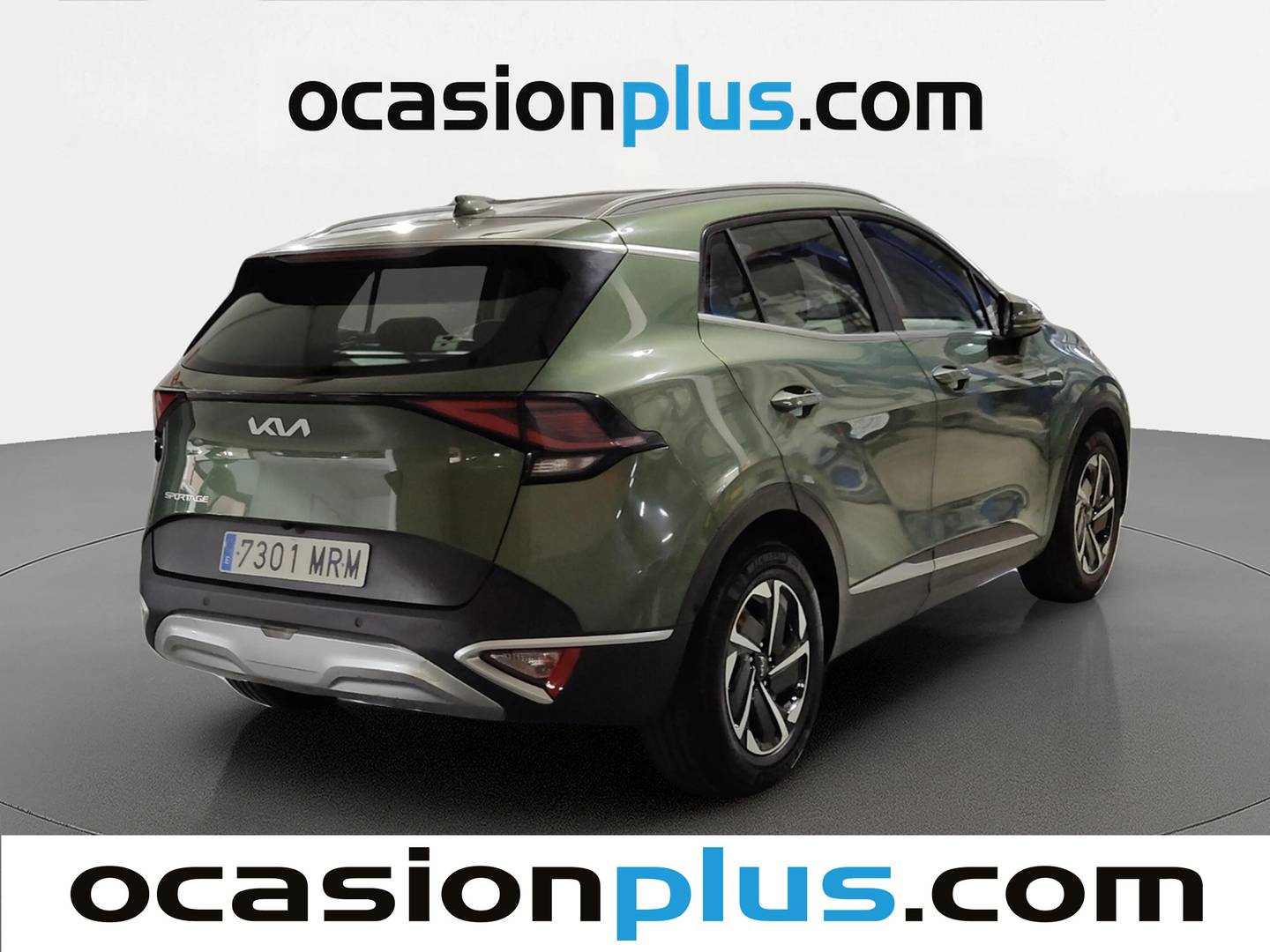 Foto trasera KIA Sportage KIA Sportage 1.6 T-GDi MHEV Drive 4x2 (150 CV) derecha