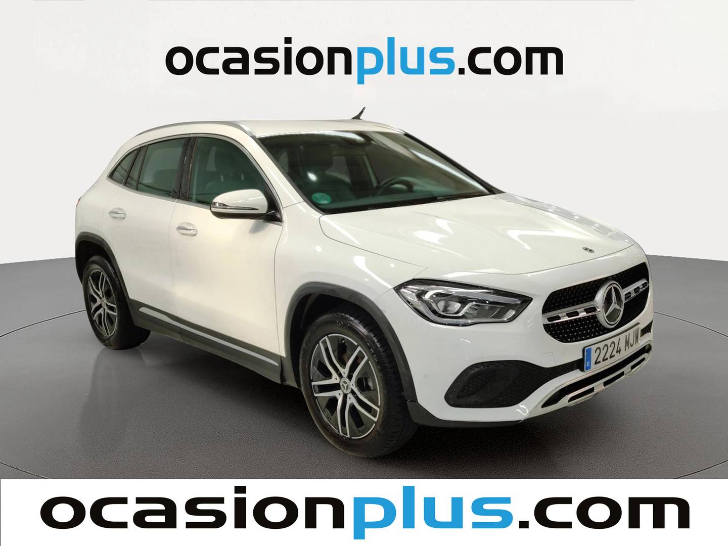 Foto delantera Mercedes GLA Mercedes GLA 180 (136 CV) derecha