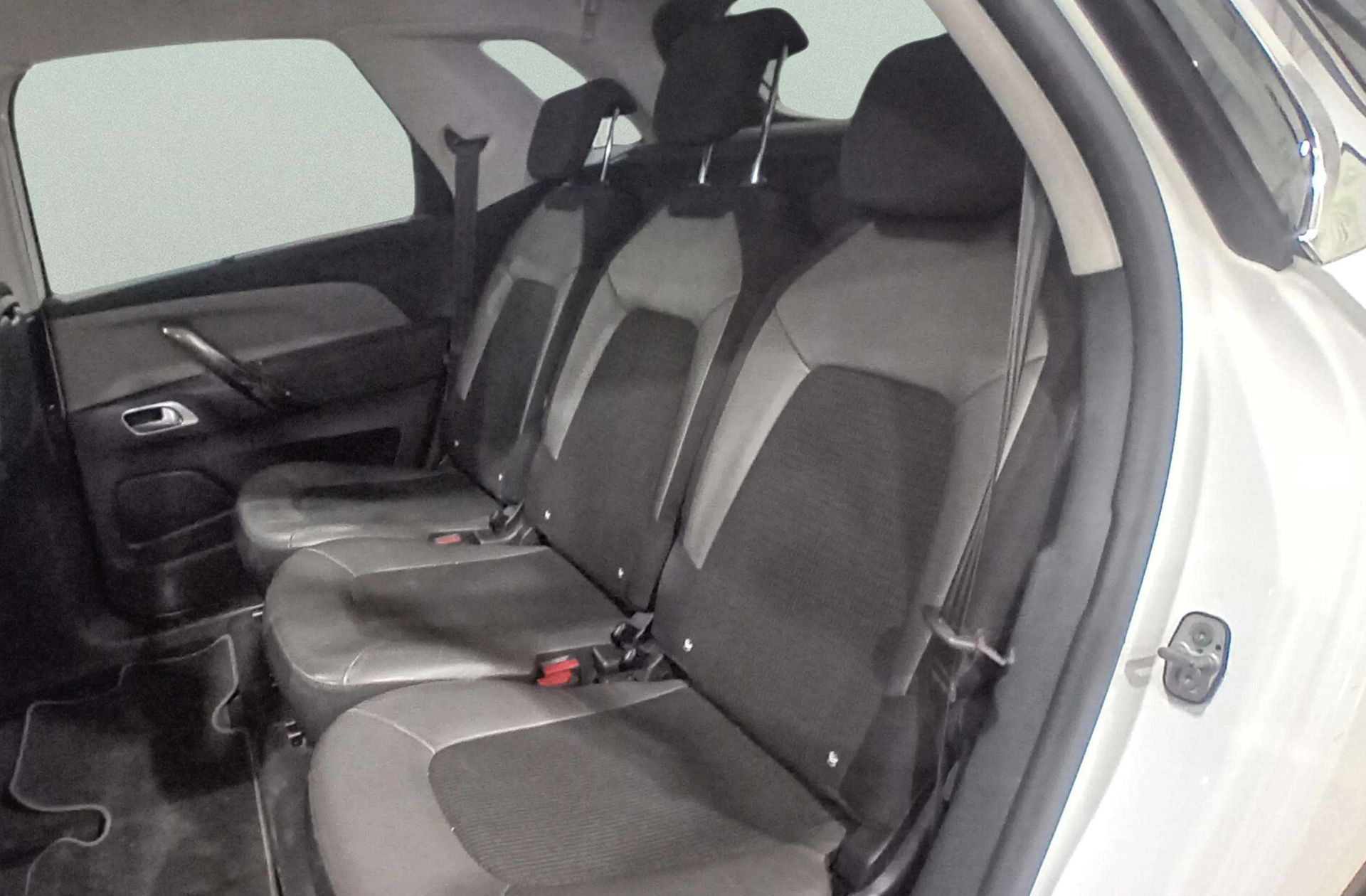 Citroën C4 Picasso BlueHDi 150 Shine - foto 12