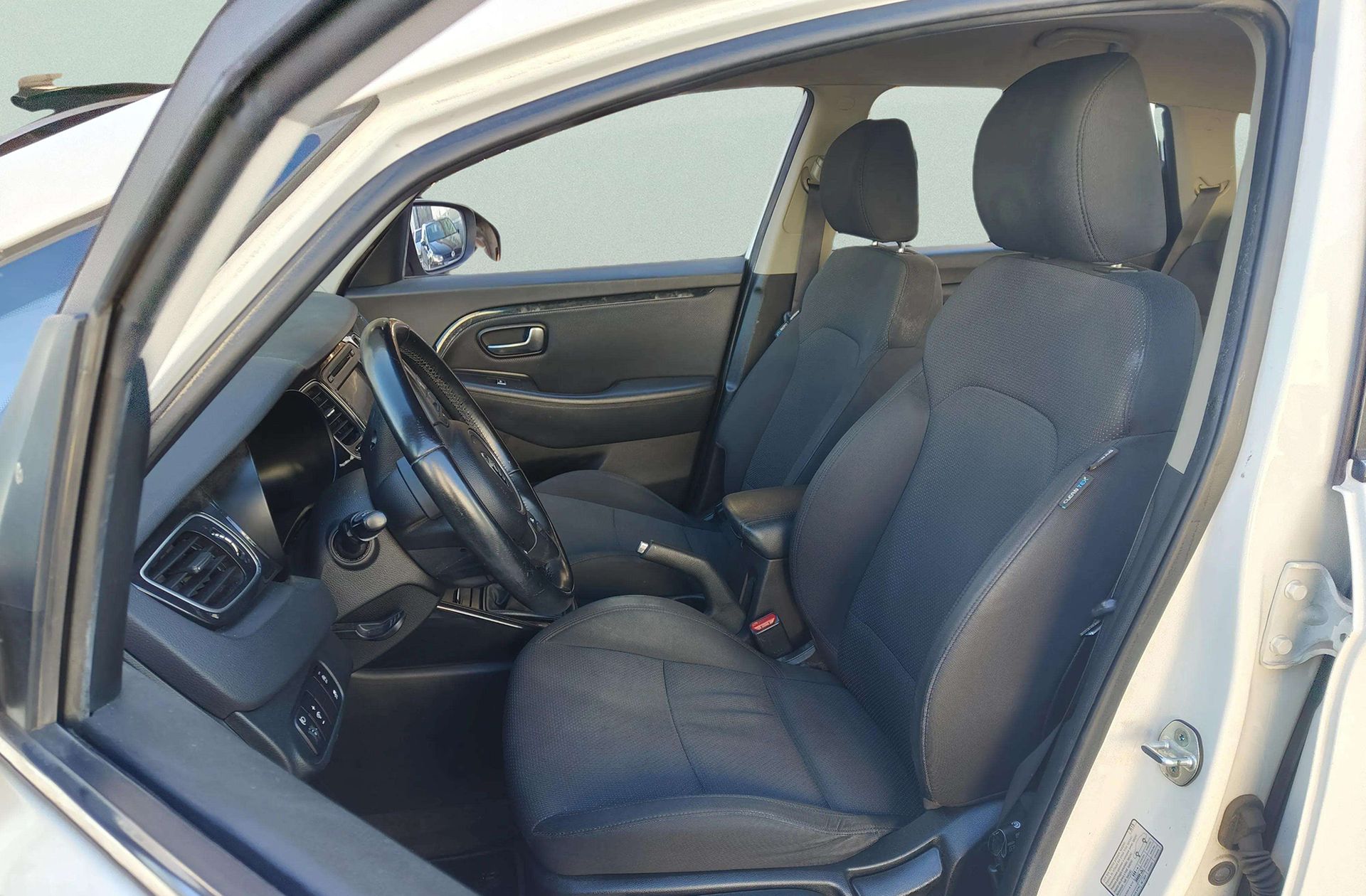 Kia Carens 1.6 GDi Eco-Dynamic x-Tech - foto 11