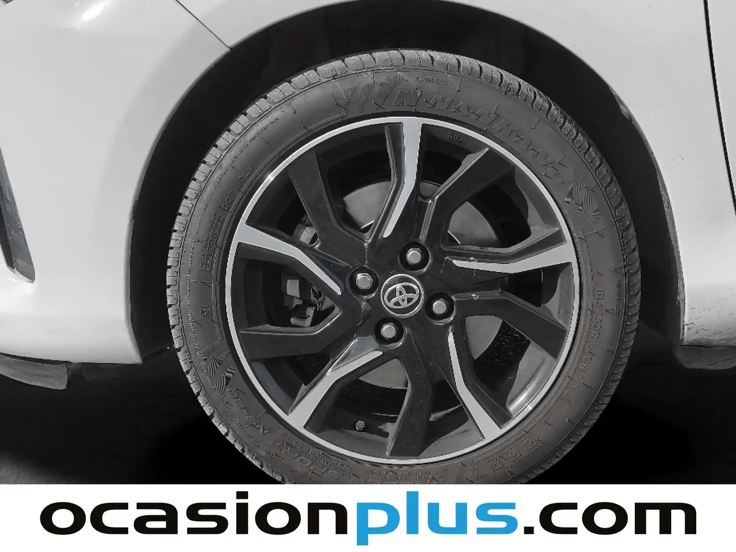 Foto Toyota Yaris Toyota Yaris 1.5 Feel (111 CV)