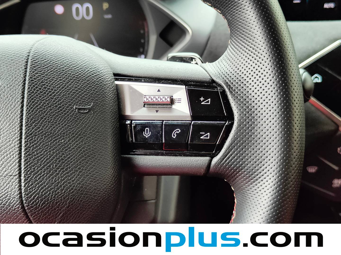 Foto DS DS 3 DS DS3 PureTech 130 Performance Line Auto (130 CV)