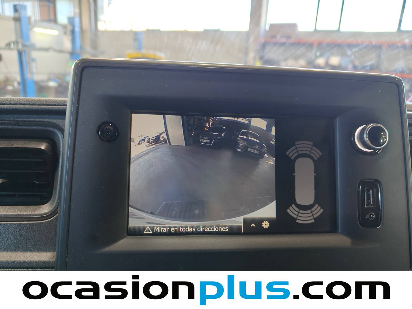 Equipamiento del Renault Master Renault Master Furgon RS Energy Blue dCi  (145 CV)