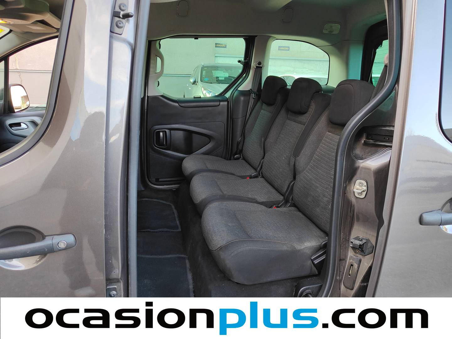 Foto asientos traseros Citroën Berlingo Citroen Berlingo Combi BlueHDi 100 Multispace 20 Aniversario (100 CV)