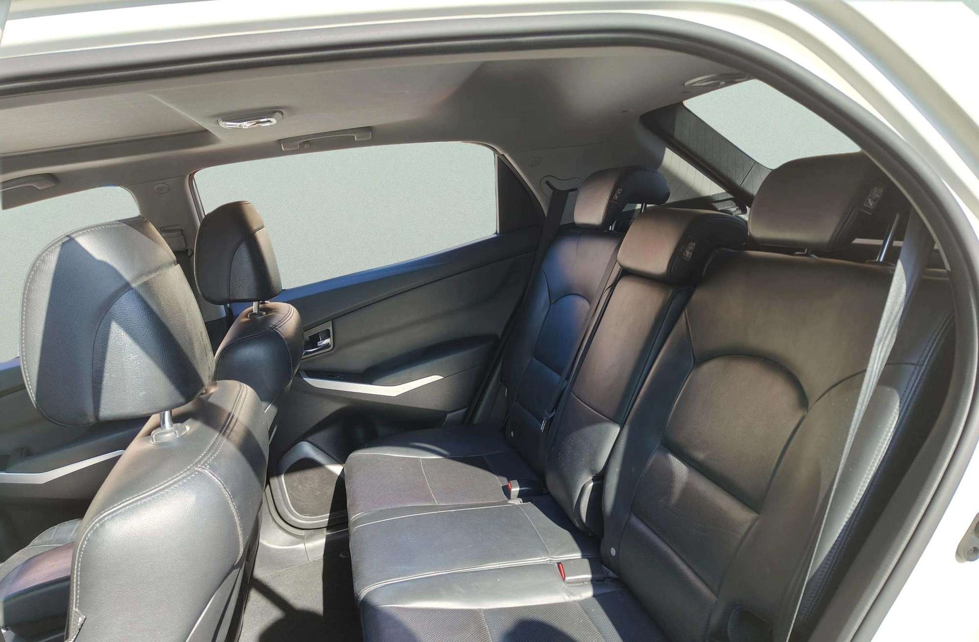SsangYong Korando D20T Limited 4x2 - foto 12