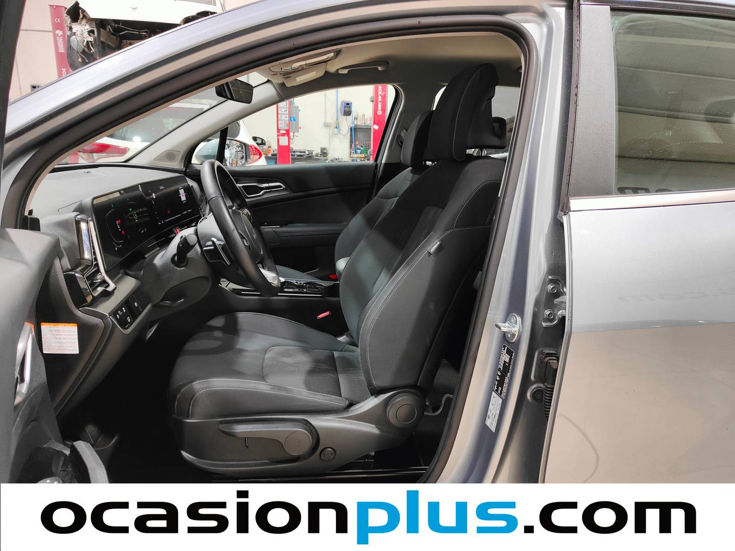 Foto KIA Sportage Kia Sportage 1.6 T-GDi HEV Drive 4x2 (215 CV)