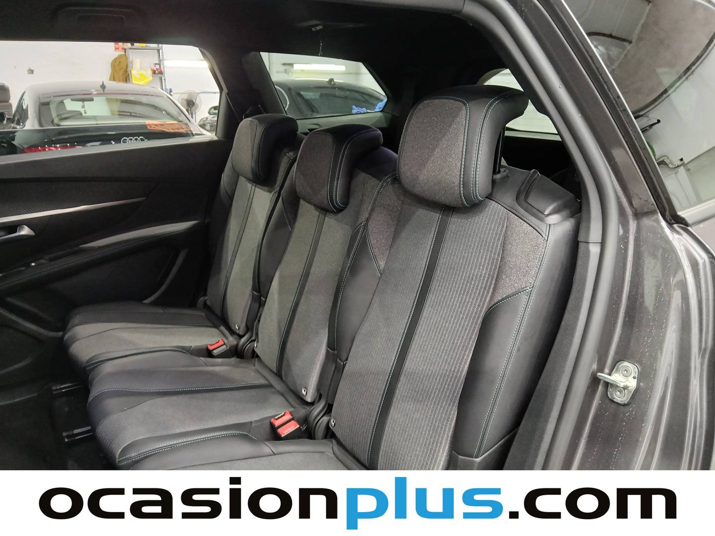 Foto Peugeot 5008 Peugeot 5008 BlueHDI 130 S&S Allure Pack EAT8 (130 CV) 7 Plazas