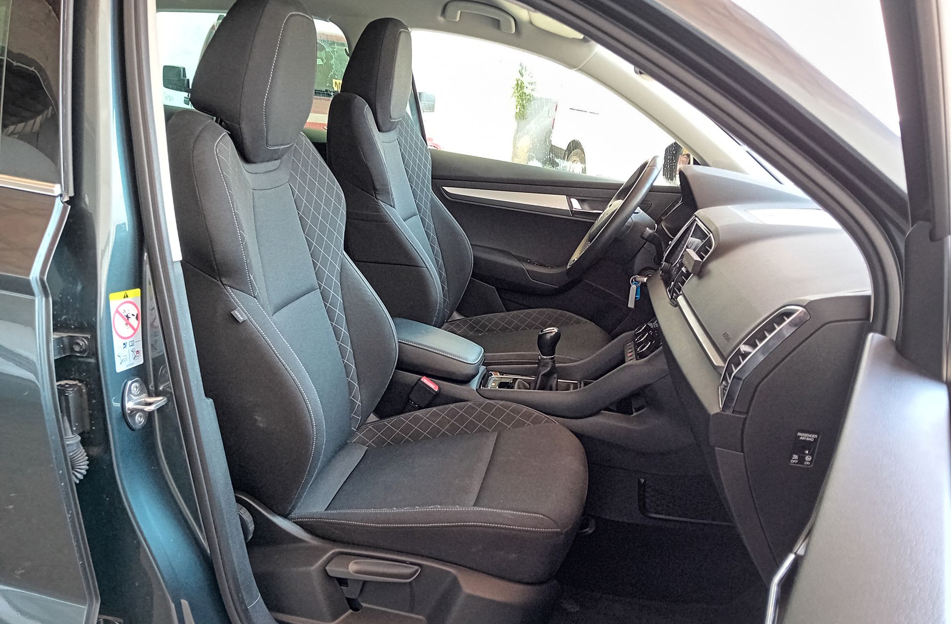 Škoda Karoq 1.0 TSI Like - foto 13