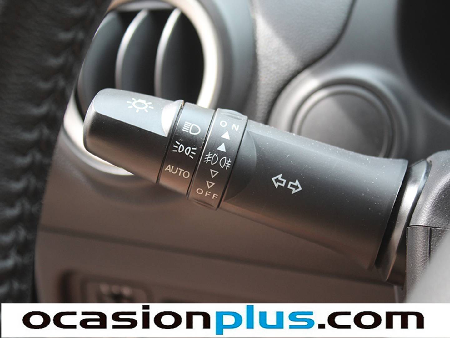 Foto Mitsubishi Space Star Mitsubishi Space Star 120 MPI Motion (71 CV)