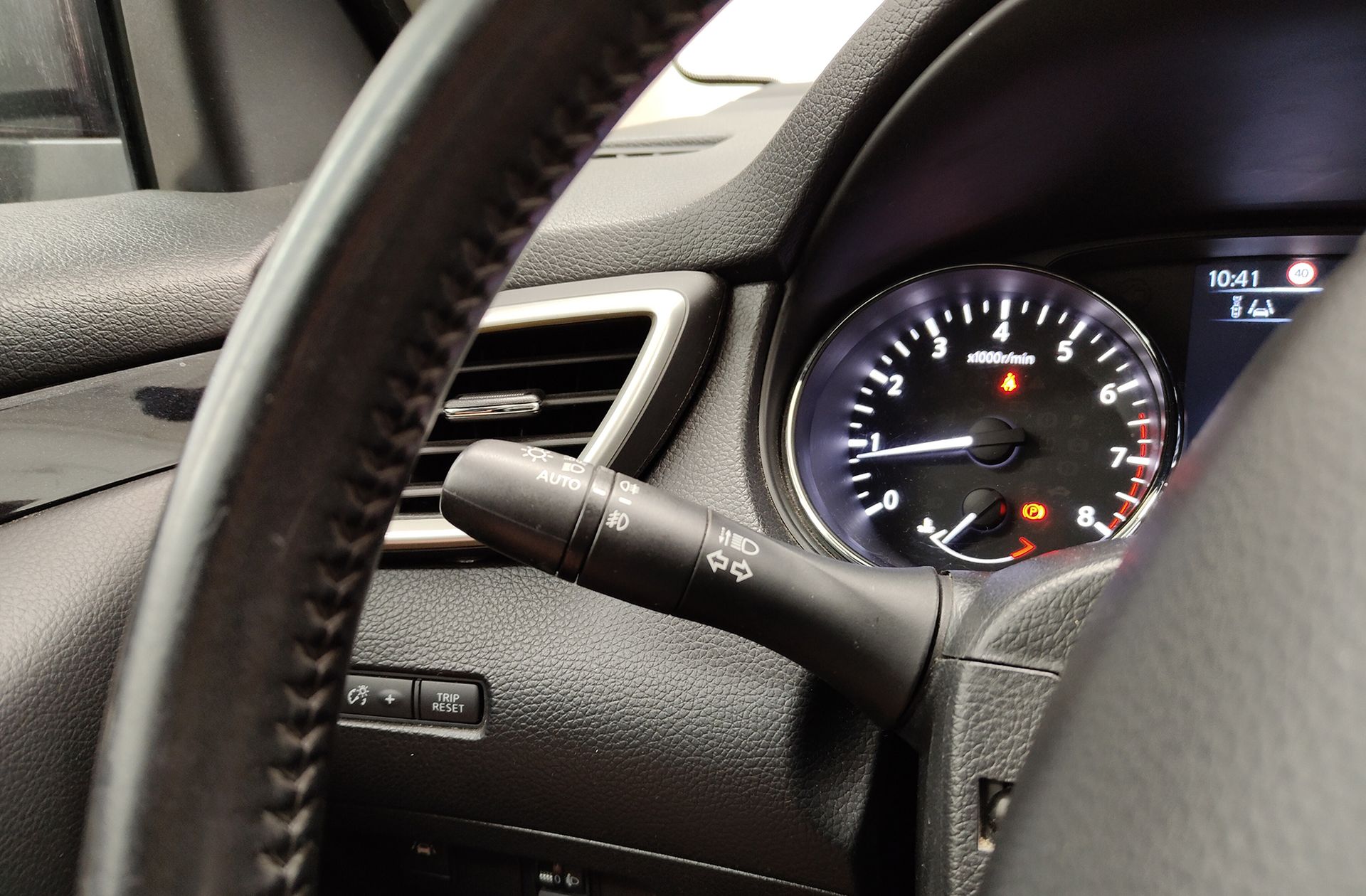 Nissan Qashqai DIG-T 115 N-Connecta 4x2 XTronic - foto 21