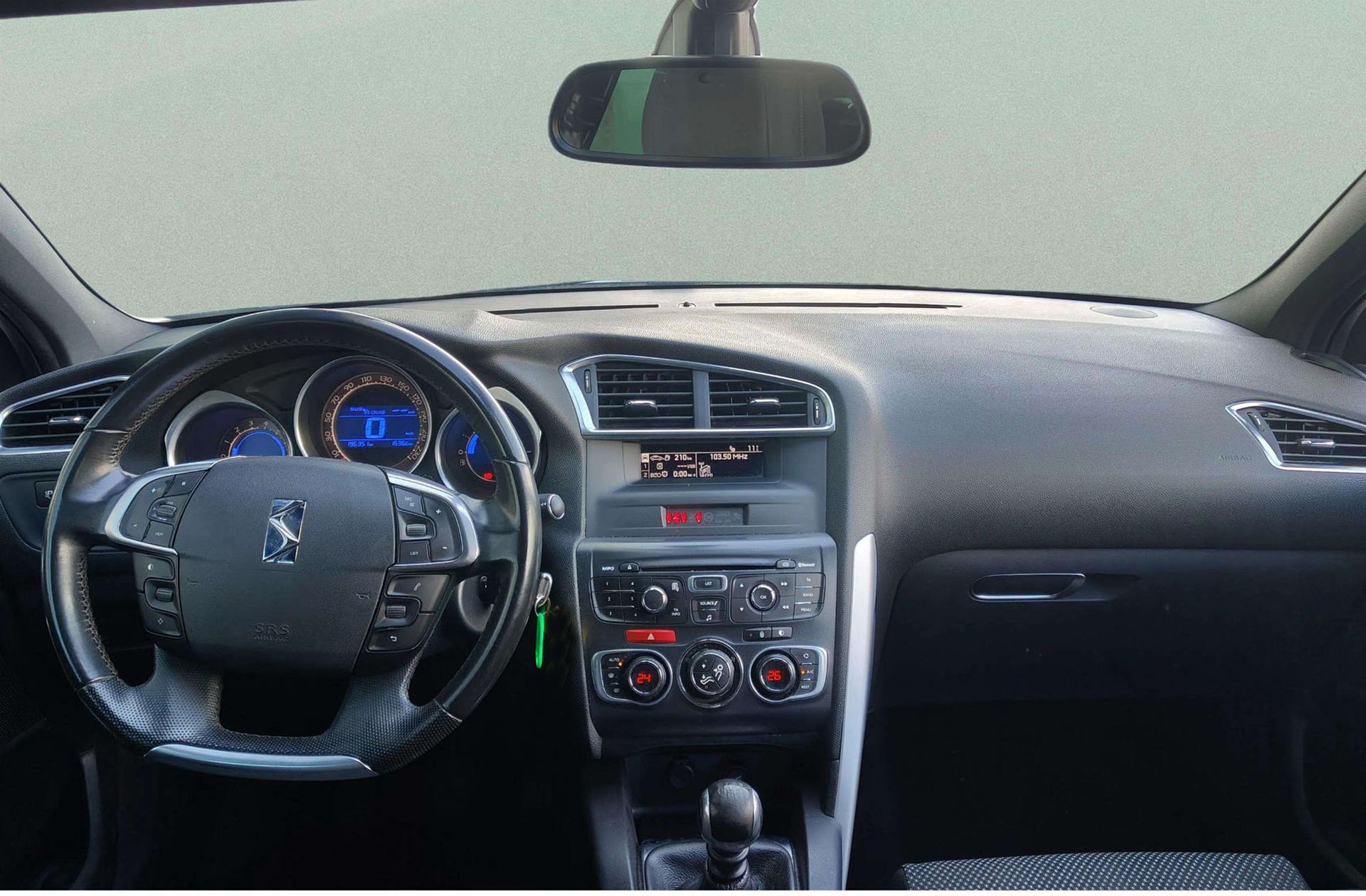 Citroën DS4 1.6 e-HDi STT Design - foto 6