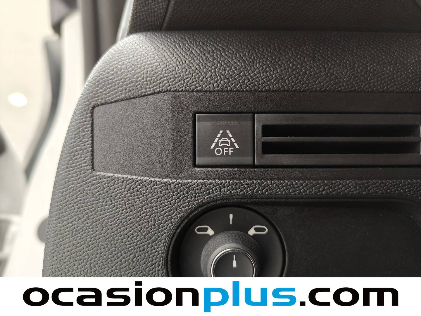 Foto DS DS 3 Crossback DS DS3 BlueHDi 130 Performance Line Auto (131 CV)