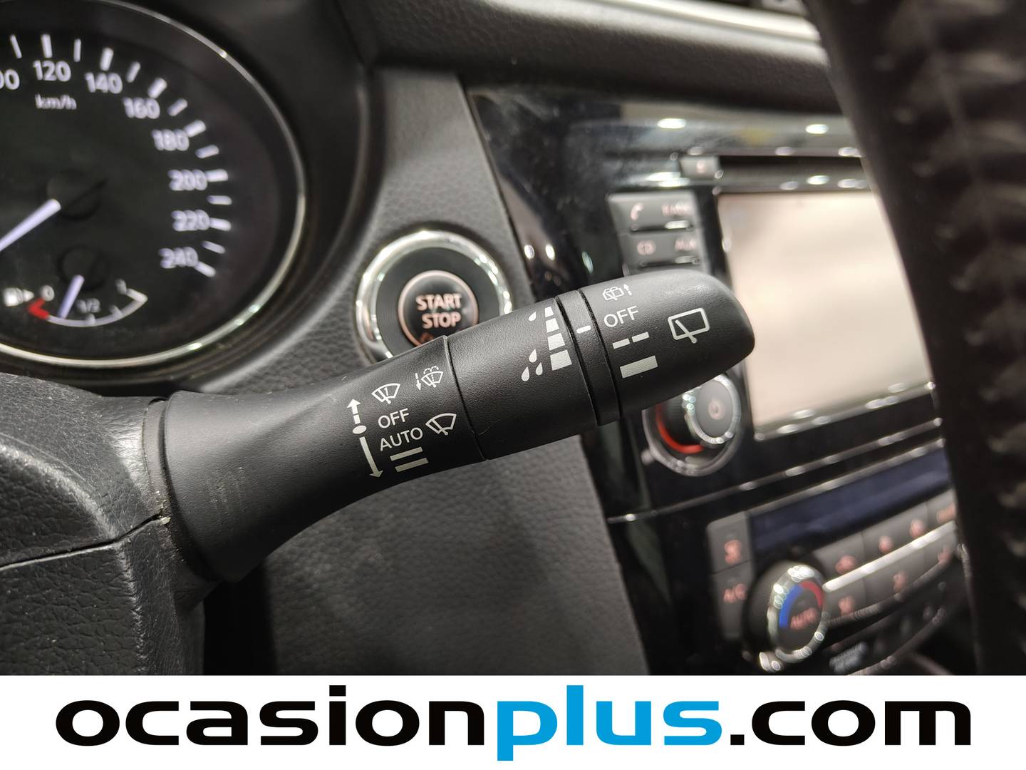 Foto Nissan QASHQAI Nissan Qashqai DIG-T 163 N-Connecta 4x2 (163 CV)