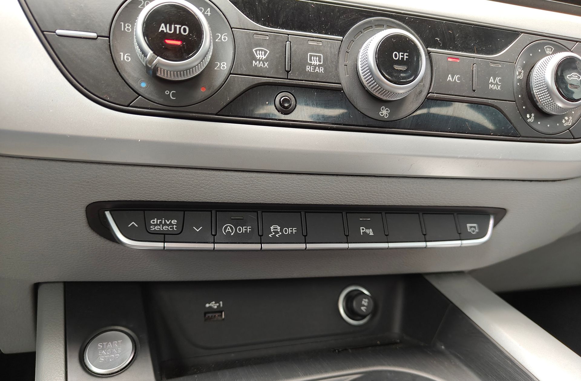 Audi A4 Advanced edition 2.0 TDI S tronic - foto 9