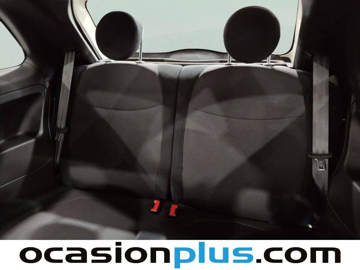Foto asientos traseros Abarth 500 Abarth 500 1.4 16v T-Jet 595 (165 CV)
