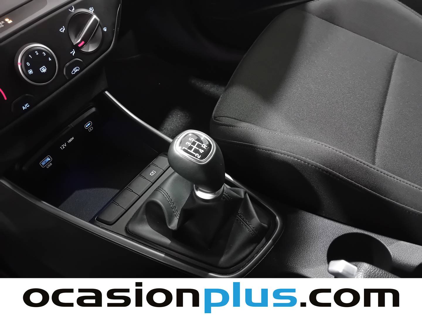 Foto Hyundai Bayon Hyundai Bayon 1.2 MPI Maxx (79 CV)