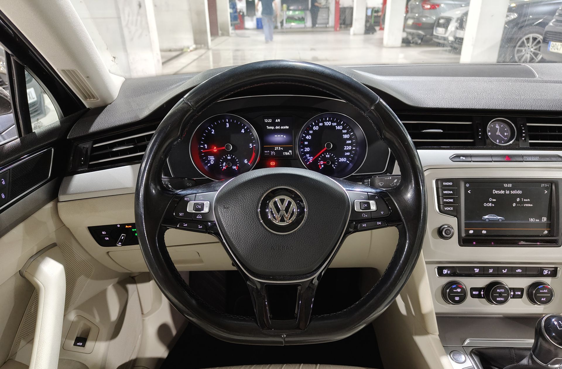 Volkswagen Passat 2.0 TDI BMT - foto 23
