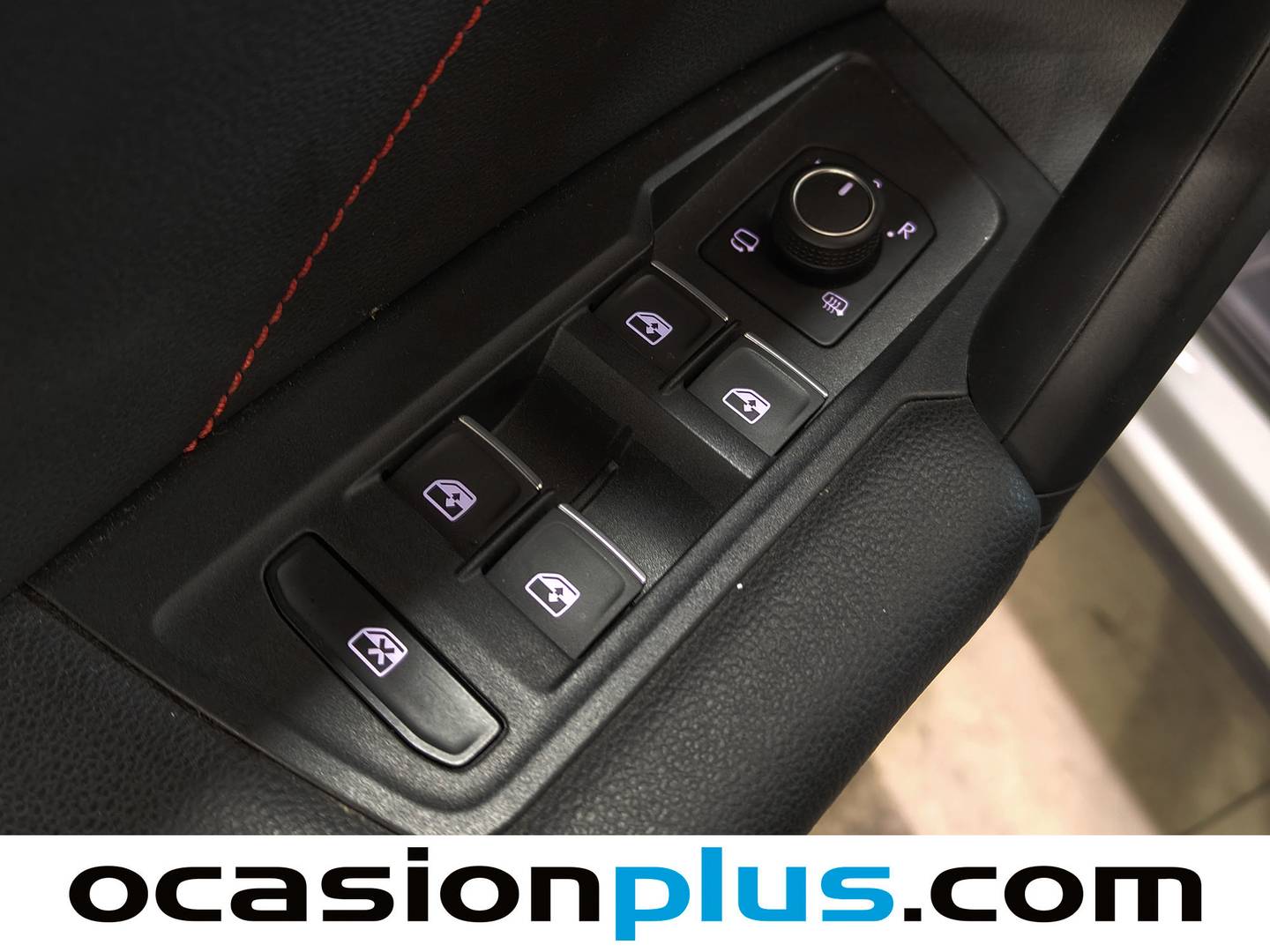 Volkswagen Tiguan Volkswagen Tiguan Urban Sport 2.0 TDI (150 CV) DSG de segunda mano