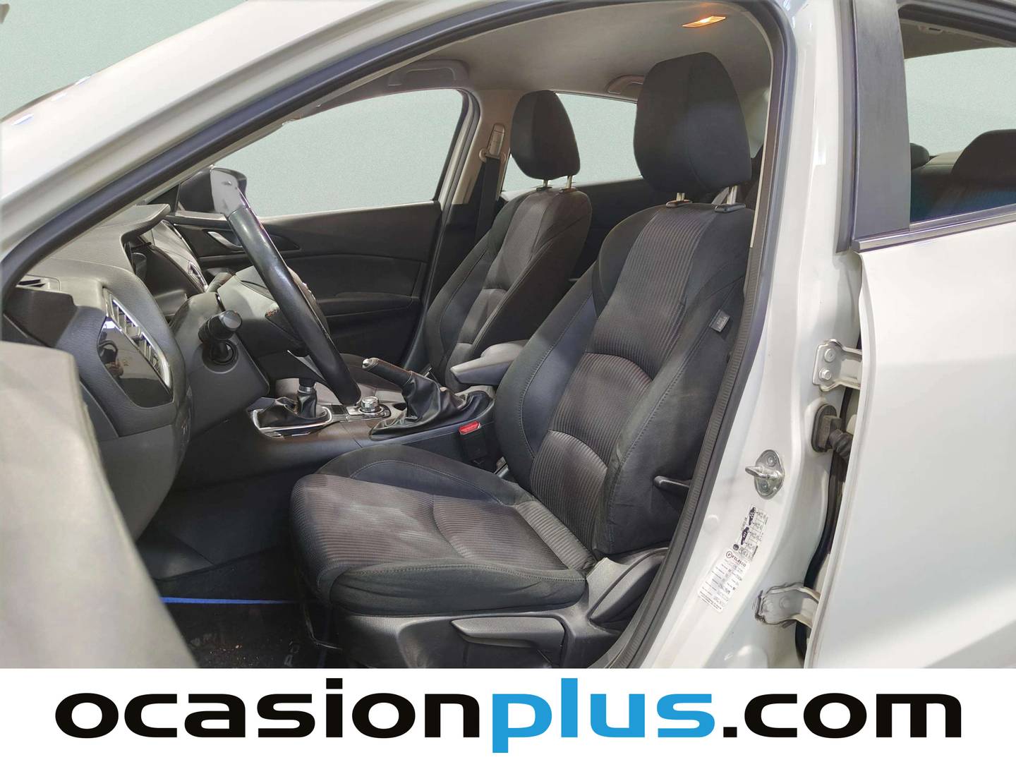 Foto asientos traseros Mazda Mazda3 Mazda Mazda 3 2.2 DE Sedan MT Luxury (150 CV)