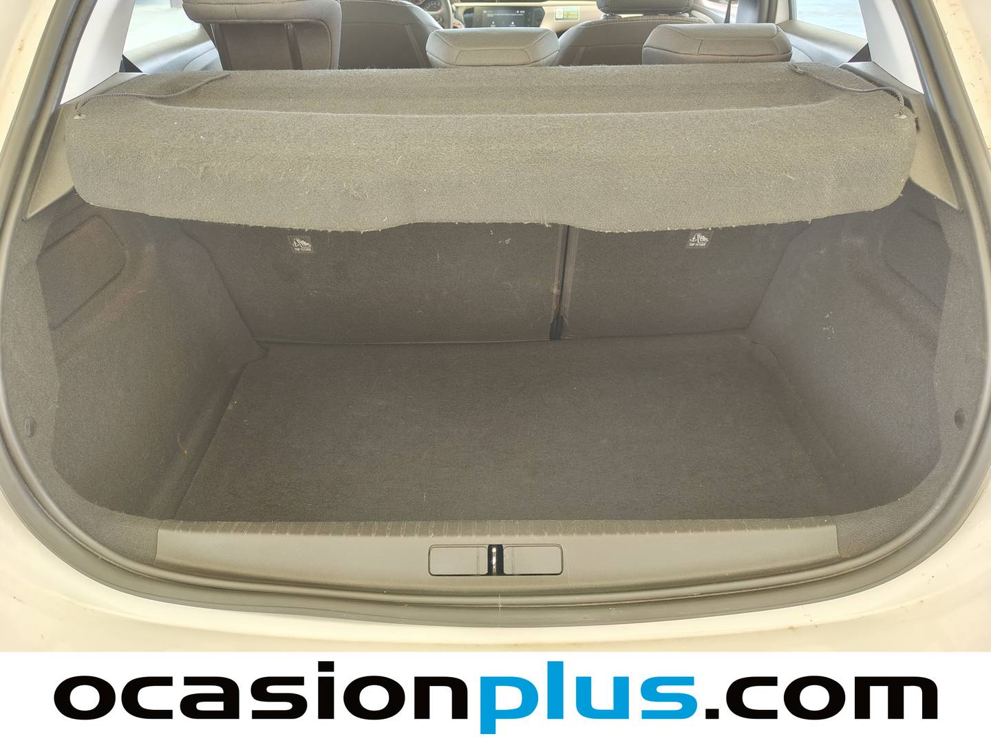 Fotos maletero Opel Corsa Opel Corsa 1.2 XEL S&S Edition (75 CV)