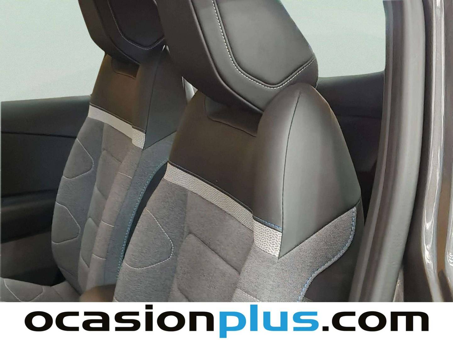 Citroën C4 Citroen C4 PureTech 130 S&S 6v Plus (131 CV) 131cv