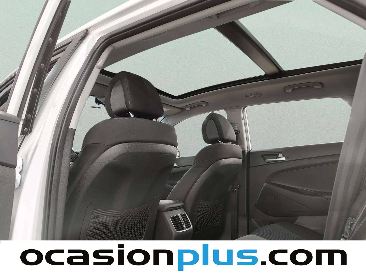 Extras y acabados del Hyundai Tucson Hyundai Tucson 2.0 CRDI BlueDrive Klass Sky 4x2 (136 CV)