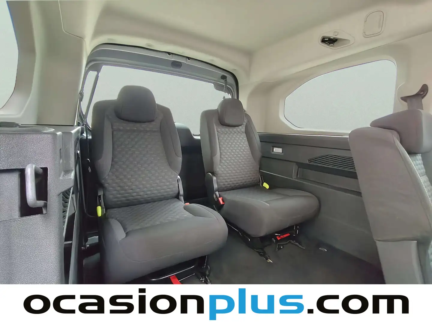 Foto Peugeot Rifter Peugeot Rifter BlueHDi 130 GT Long EAT8 (130 CV) 7 Plazas