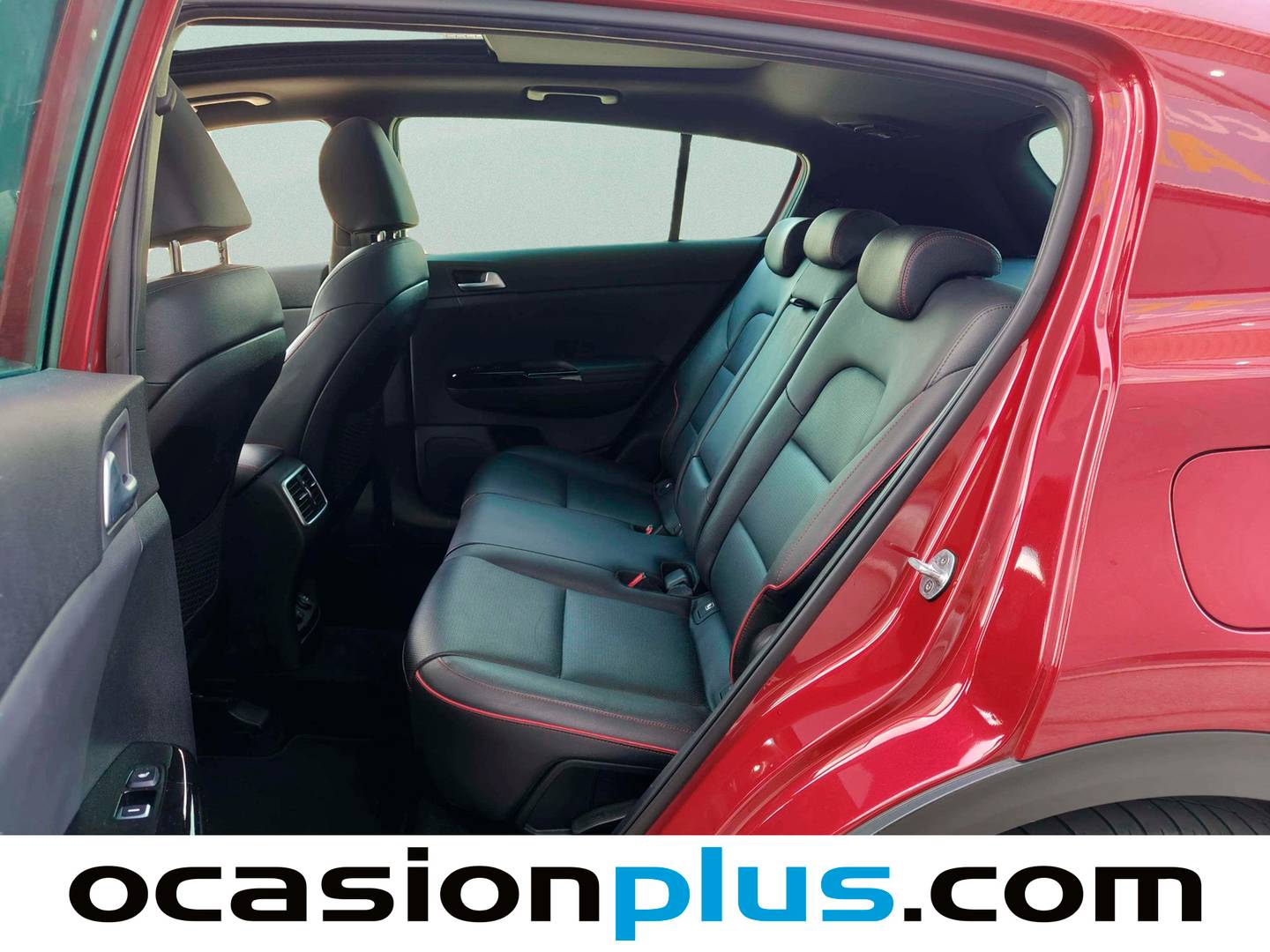 Foto asientos traseros KIA Sportage KIA Sportage 1.6 MHEV GT Line Xtreme 4X2 DCT (136 CV)