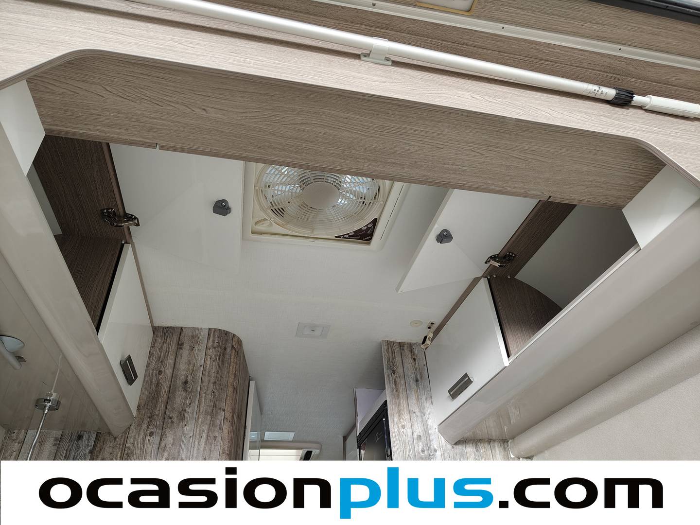 Challenger V114 Challenger V114 VIP (140 CV) 2 Plazas seminuevo