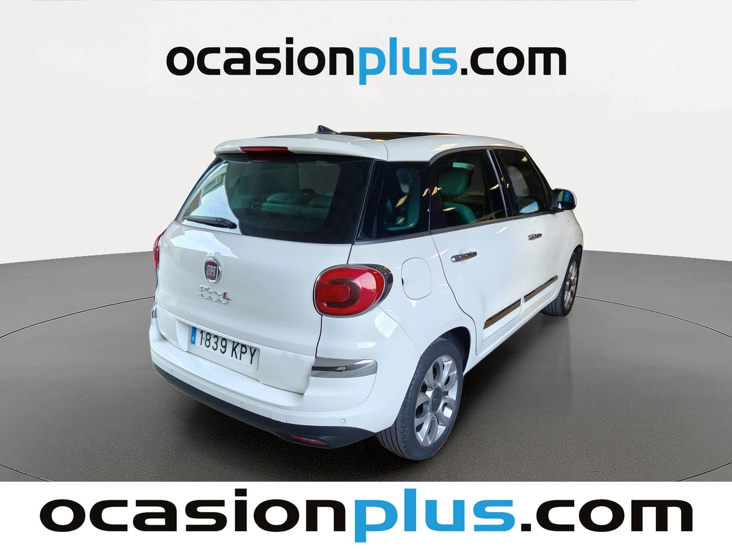 Foto trasera Fiat 500L Fiat 500L 1.4 16v Lounge (95 CV) derecha